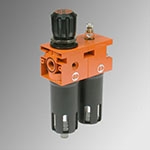 2-fache Wartungseinheit WE 1/2" W zur Filterung, Regulierung und Schmierung von Druckluftsystemen für optimale Leistung und Langlebigkeit.