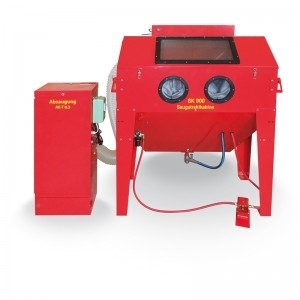 Saugstrahlkabine SK 900 mit leistungsstarker Absaugung, ideal für staub- und materialarmes Strahlen von Bauteilen in Werkstatt oder Industrie.